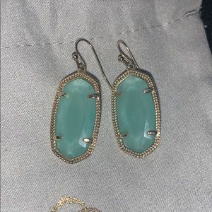 Kendra Scott Elle Gold Drop earnings